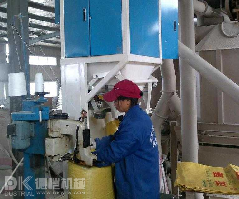 自動包裝機(jī)廠家